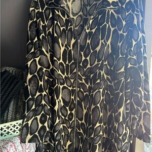 Stylish Black and Tan Women's Hoodie